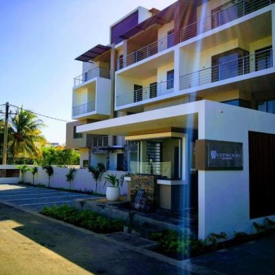 Entire Luxury 3 BR condo for rent - Flic-en-Flac - Close to Beach